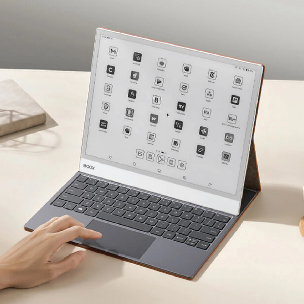 BOOX 13.3" Note Max & Tab X C Keyboard Cover Black and Brown - Image 4