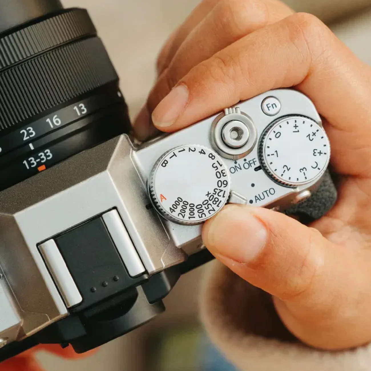 FUJIFILM X-T30 III 13-33mm Charcoal Silver - Image 8