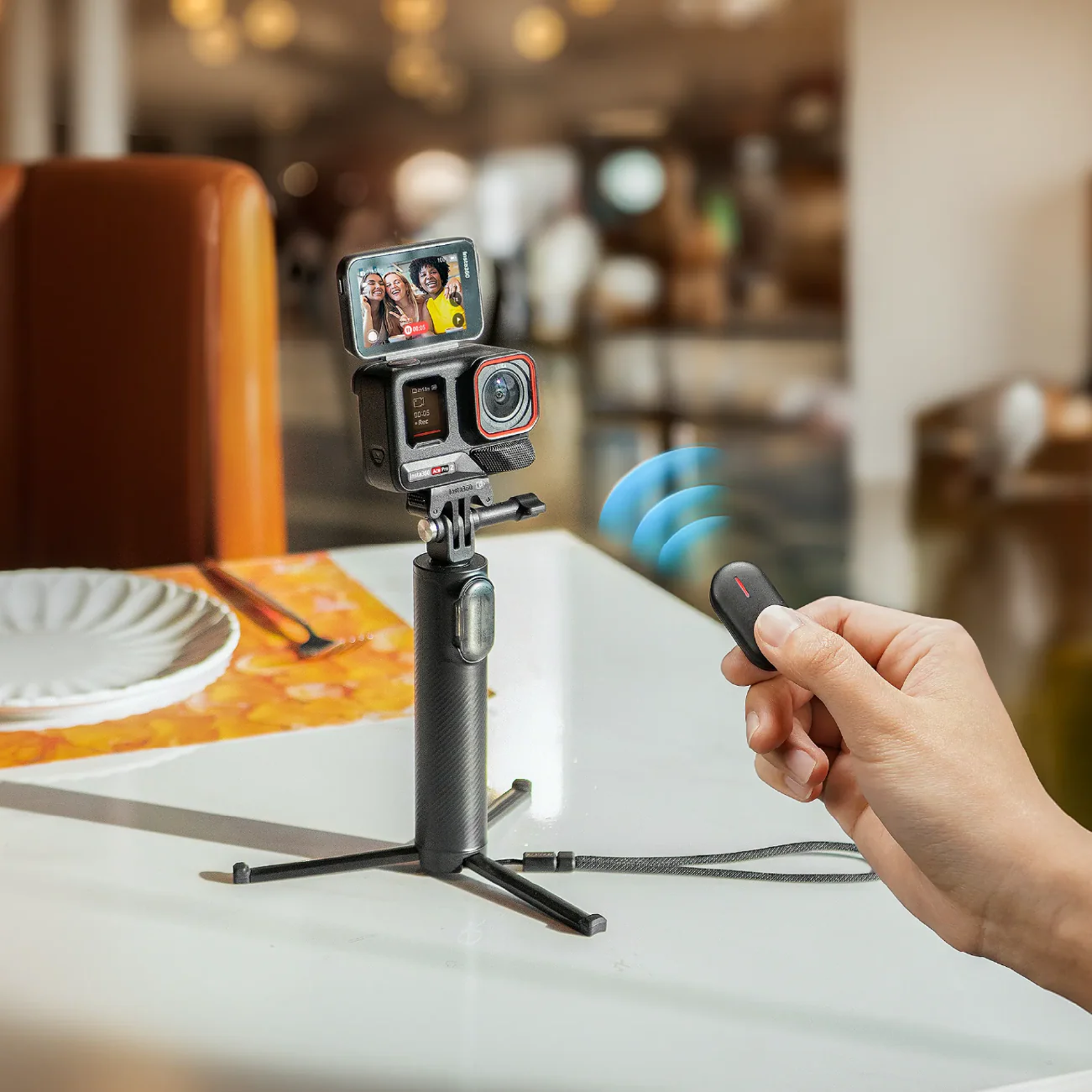 Insta360 Mini 2-in-1 Tripod 2.0 White - Image 9