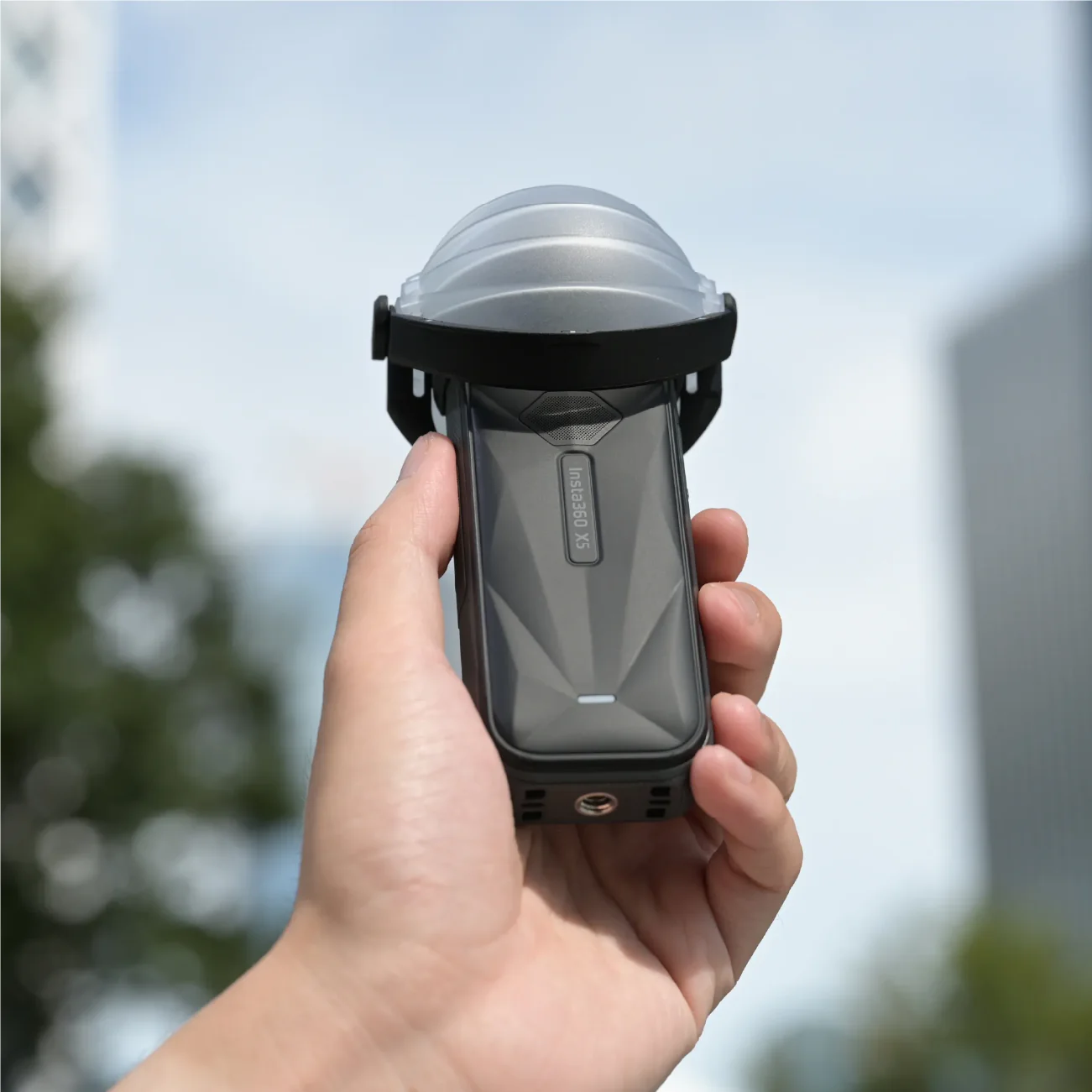Insta360 X5 Foldable Lens Cap - Image 5