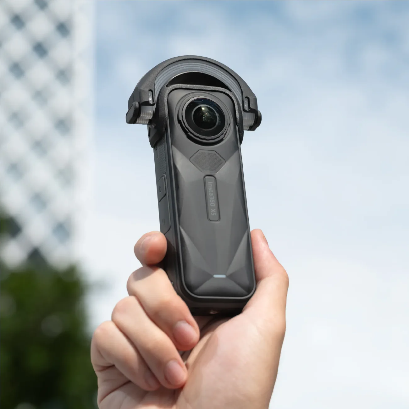 Insta360 X5 Foldable Lens Cap - Image 6