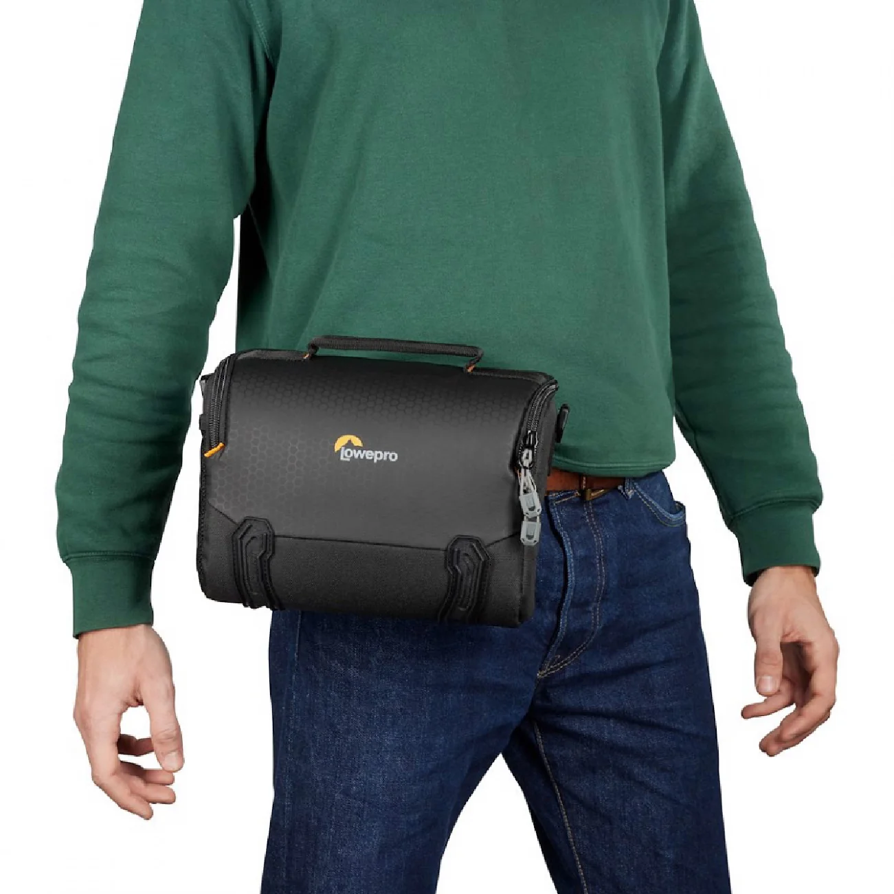 Lowepro Adventura SH 160 III Shoulder Bag - Image 4