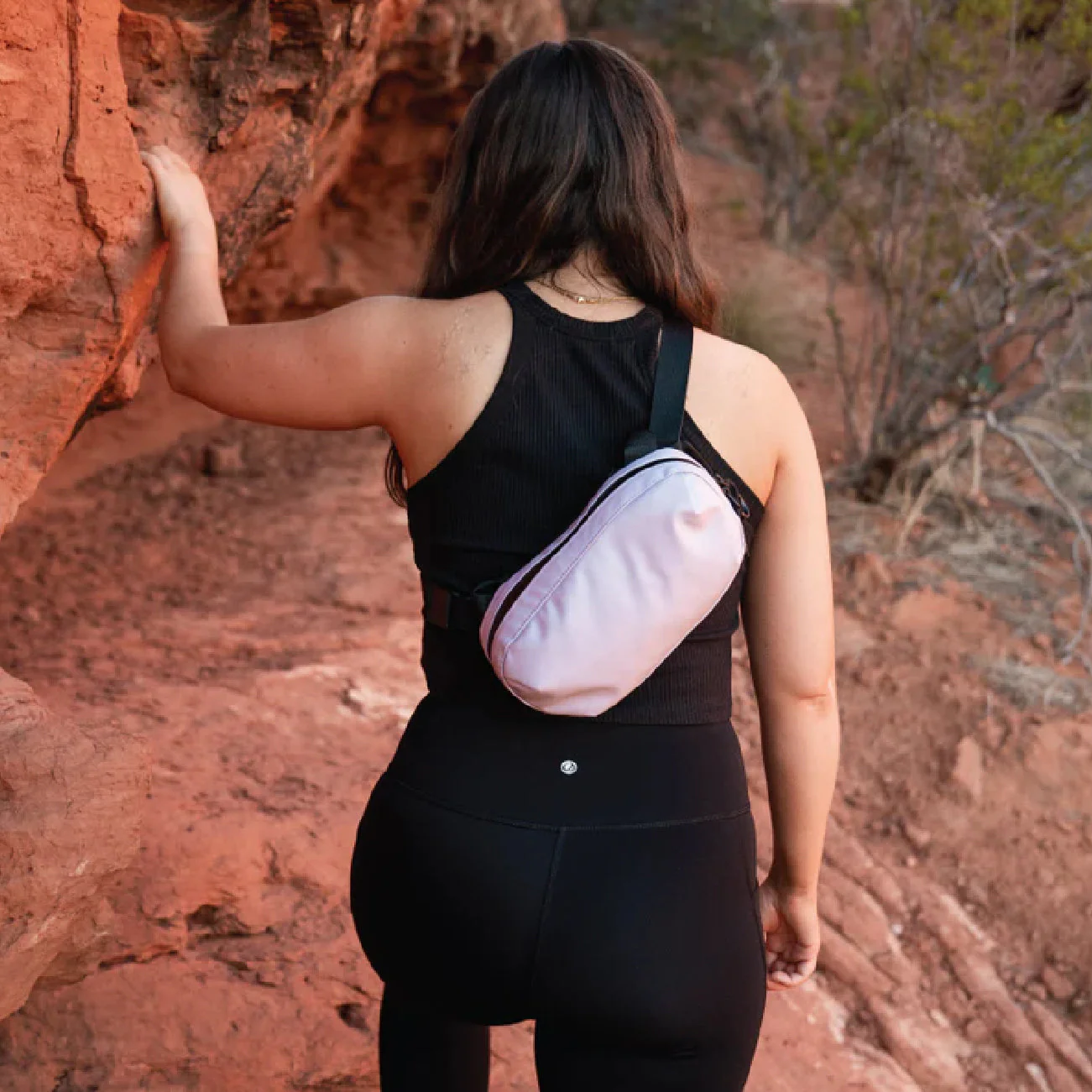 WANDRD D1 Fanny Pack - Image 2