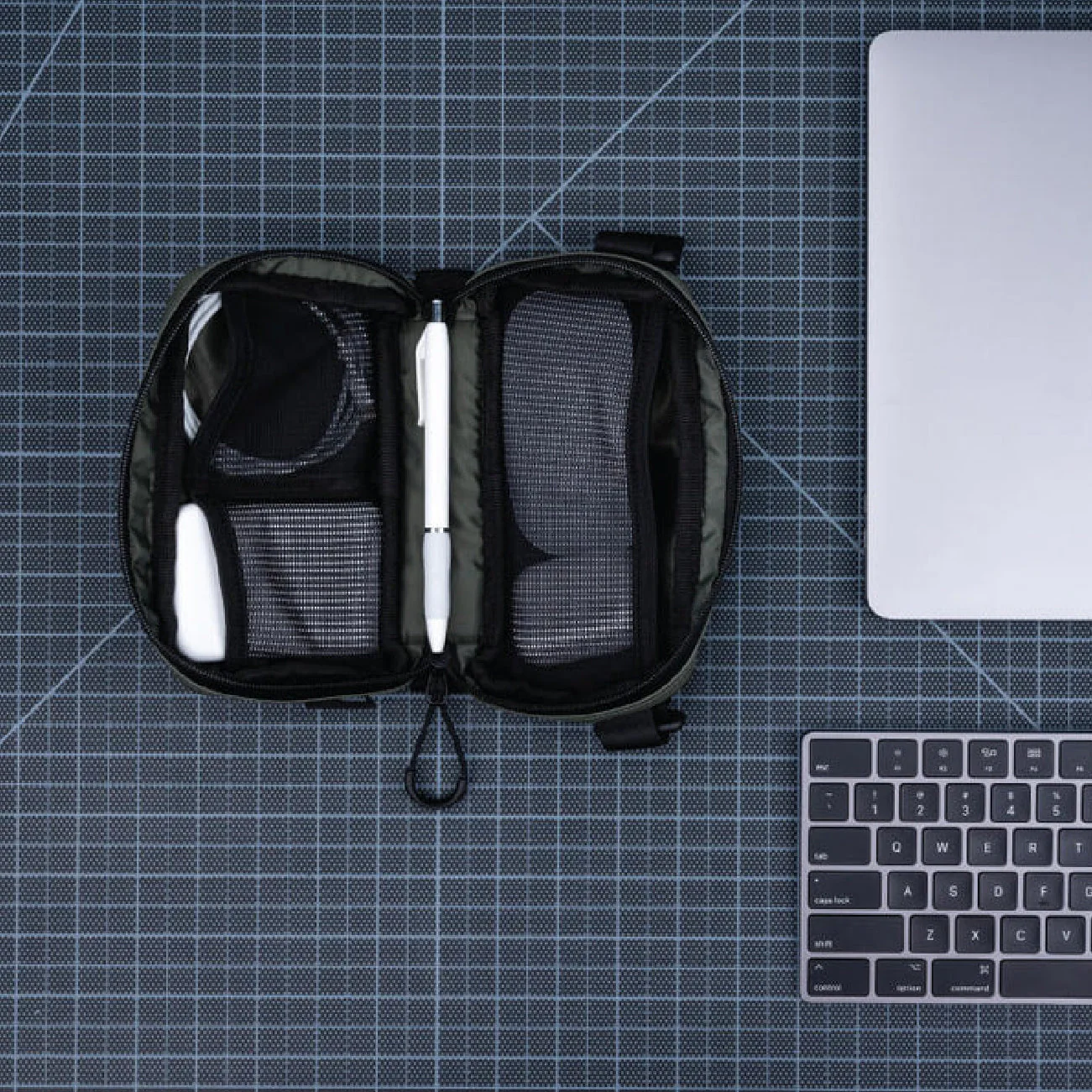 WANDRD Tech Bag Small - Image 2